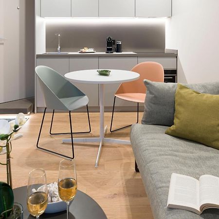 Aera Luxury Suites - 303 304 305 카타니아 외부 사진