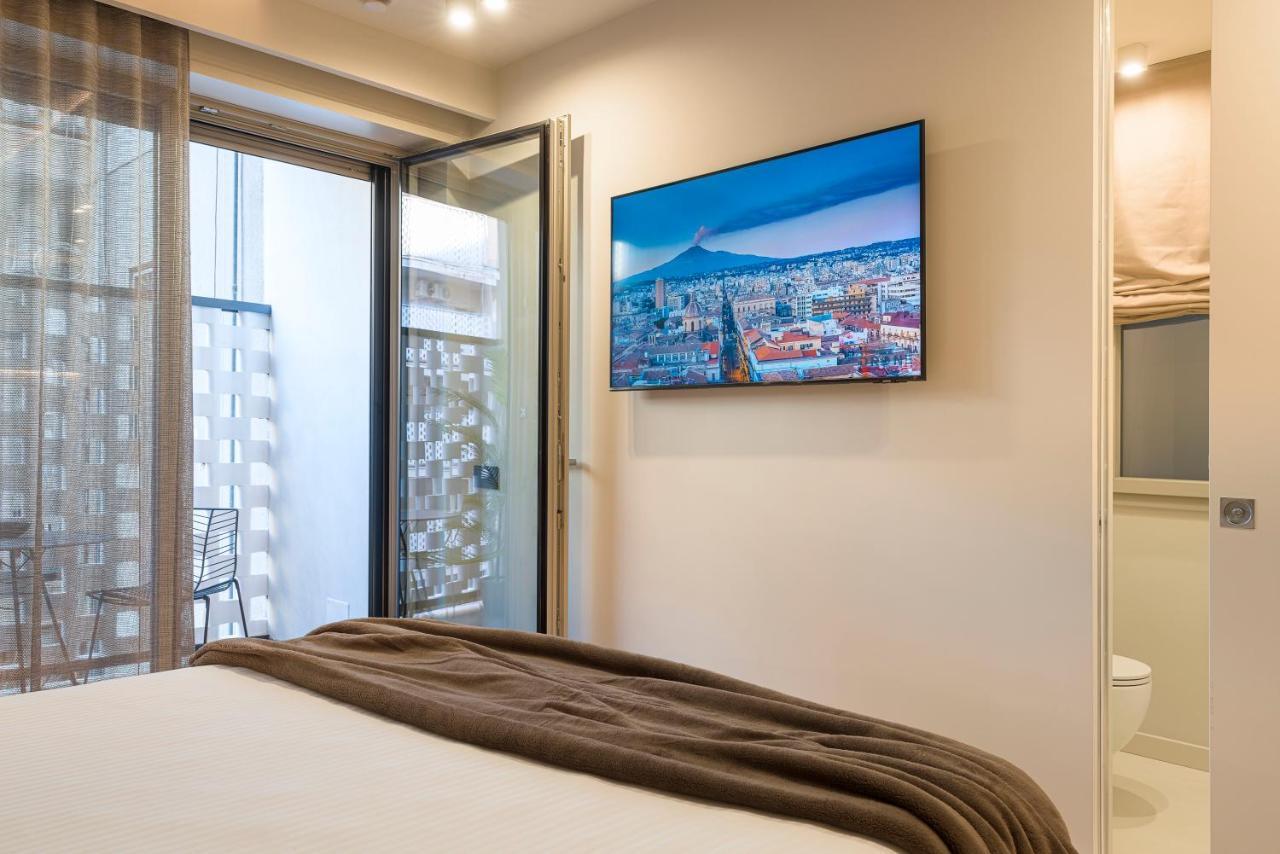 Aera Luxury Suites - 303 304 305 카타니아 외부 사진