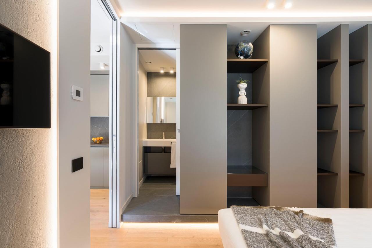 Aera Luxury Suites - 303 304 305 카타니아 외부 사진