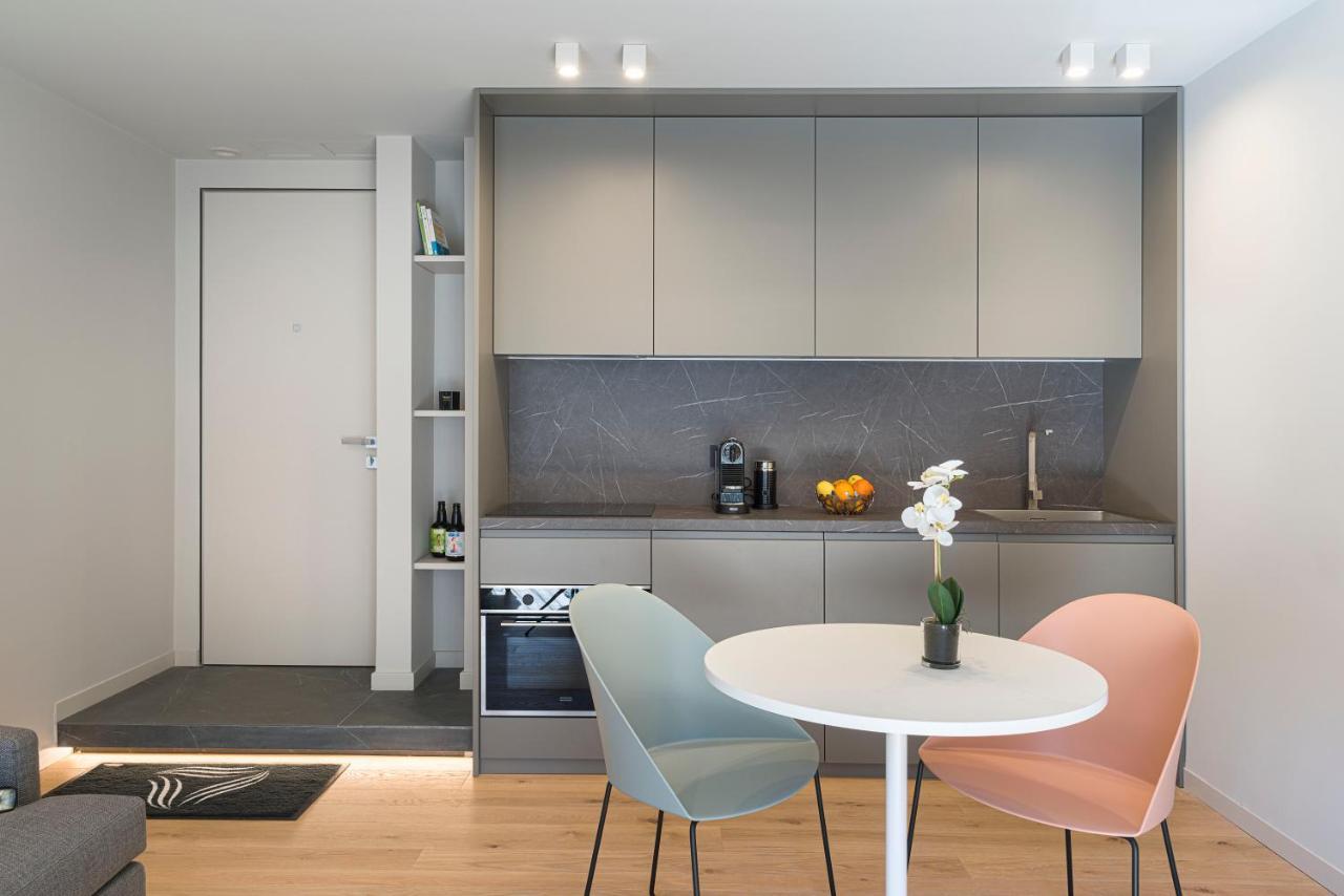 Aera Luxury Suites - 303 304 305 카타니아 외부 사진