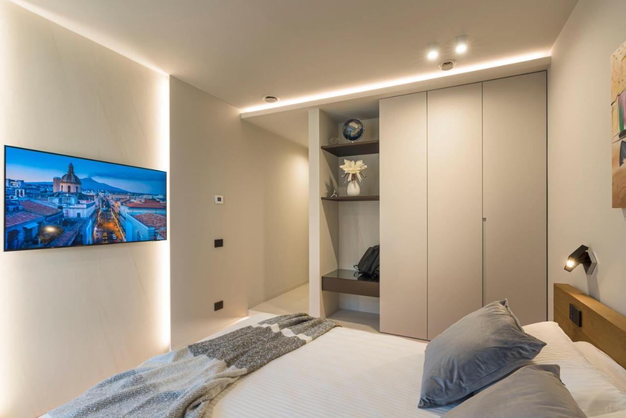 Aera Luxury Suites - 303 304 305 카타니아 외부 사진