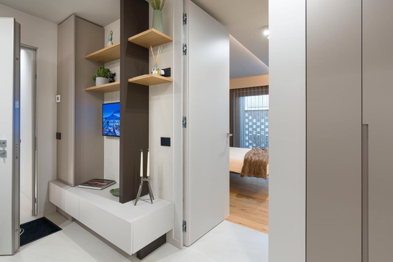 Aera Luxury Suites - 303 304 305 카타니아 외부 사진