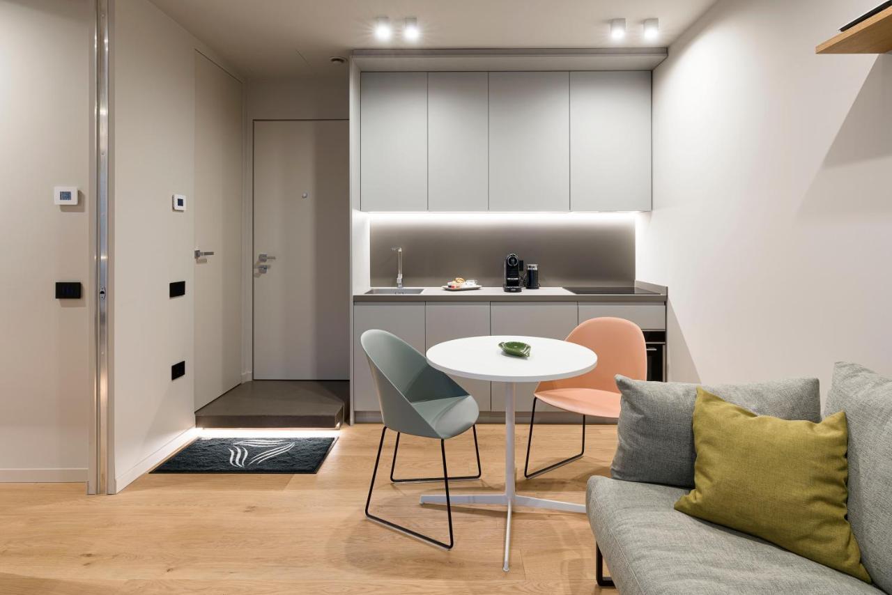Aera Luxury Suites - 303 304 305 카타니아 외부 사진
