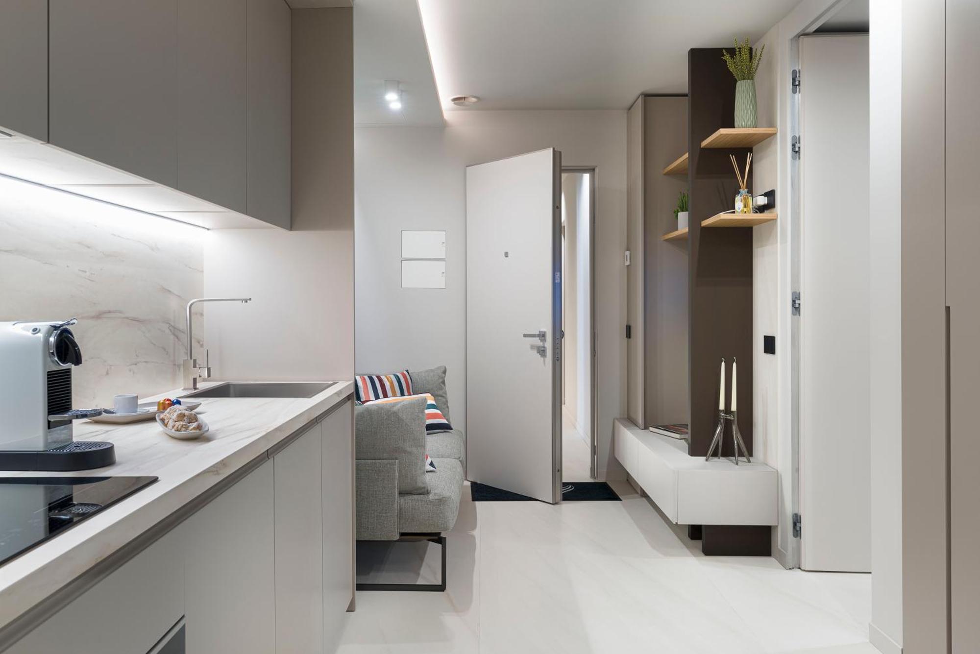 Aera Luxury Suites - 303 304 305 카타니아 외부 사진